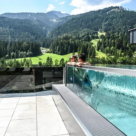 Alpen Appartements Lärchenhof-3