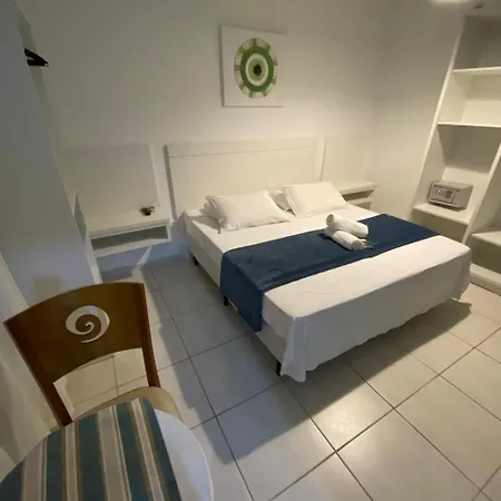 Hotel Enseada-2