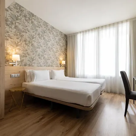 Hotel Avenida Gran Vía-2