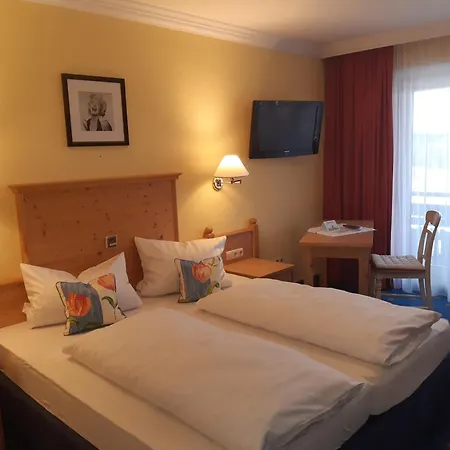 Kurhotel Schlossberghof Marzoll-2