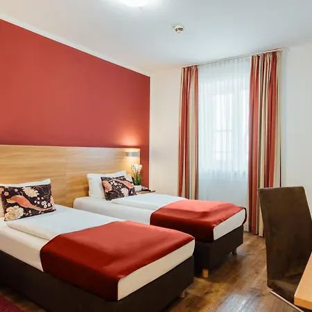 Hotel Andra Muenchen-3