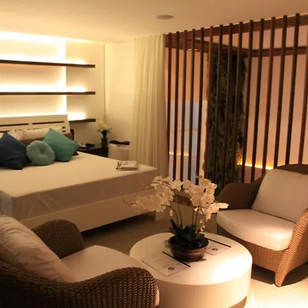 Apple Motel (Adults Only)-3