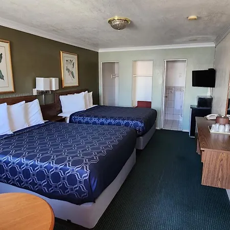 Budget Inn-3