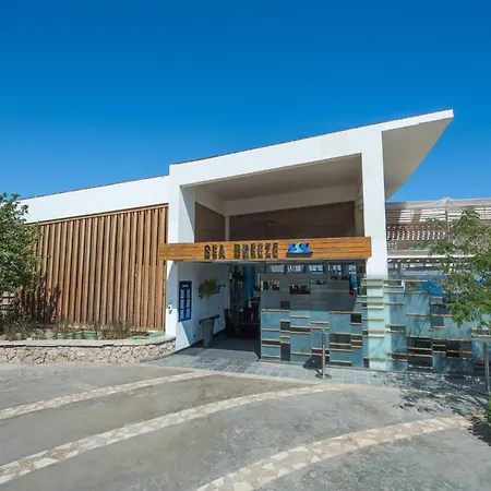 Reef Oasis Blue Bay Resort & Spa-2