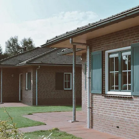Grijze Veen 8-person bungalow-3