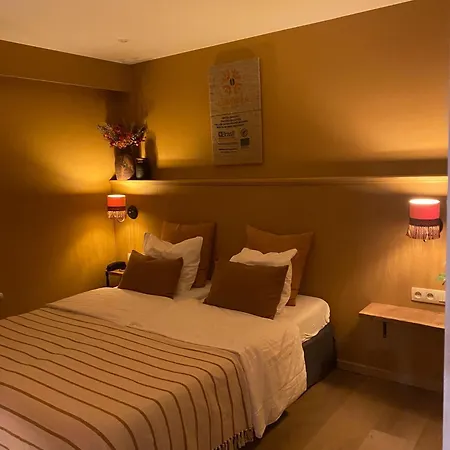 Hotel Louisa-3
