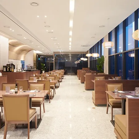 Stanford Hotel Myeongdong-2