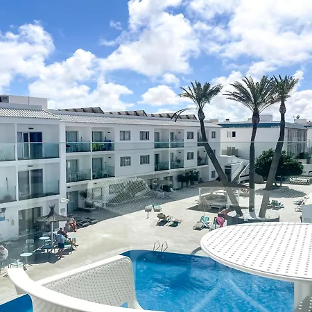 Corralejo Surfing Colors Hotel&Apartments-3