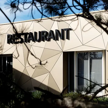 Best Western Plus La Fayette Hotel et SPA-3