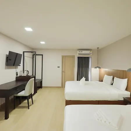 Common Living-2
