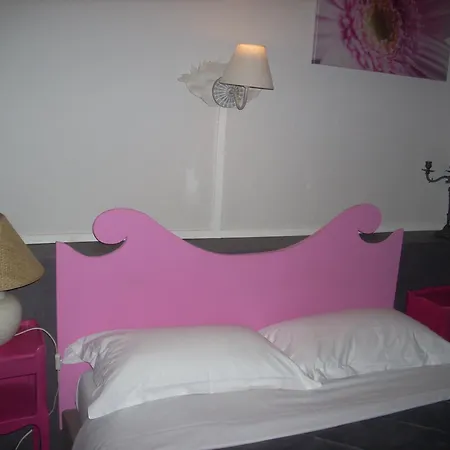 Hotel Du Chateau-3