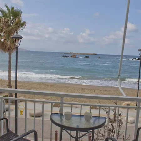 Danaos Hotel-2
