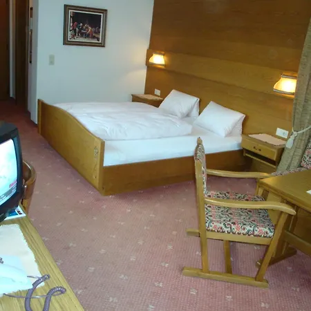 Hotel Garni Val-Sinestra-2