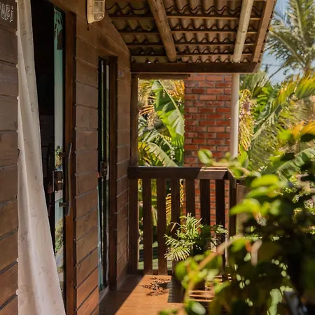 Guarda Encantada Surf Hostel-3