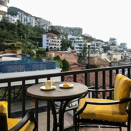 Pinnacle Resorts 179 - Adults Only-2