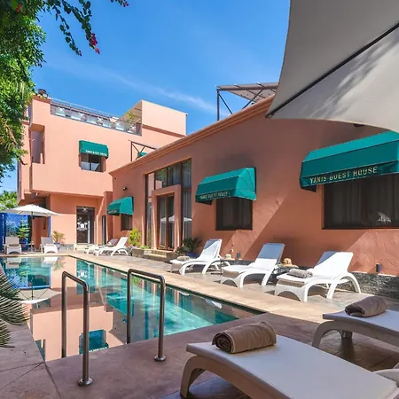 Yanis Guest House-2