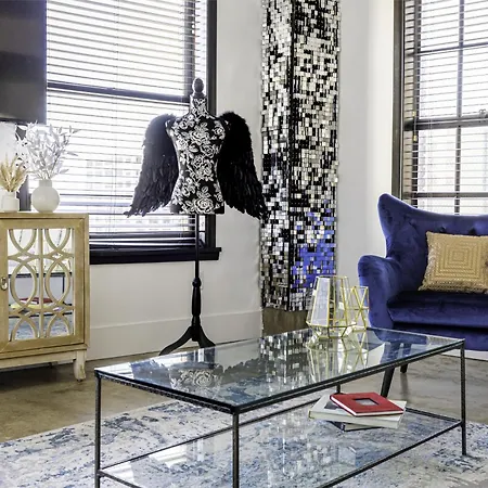 Urban Loft Apartment-3