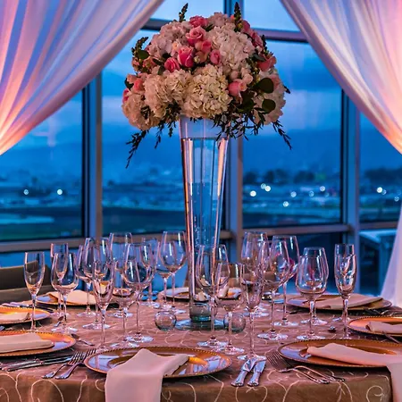 Courtyard By Marriott Bogota Airport-3