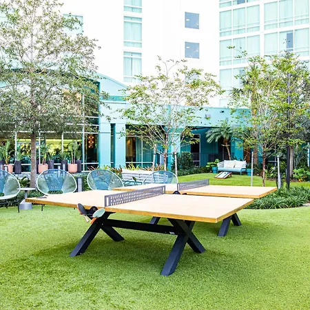 Hotel Landy Orlando Universal Blvd., A Tribute Portfolio Hotel-2