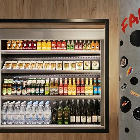 Moxy Duesseldorf City-3