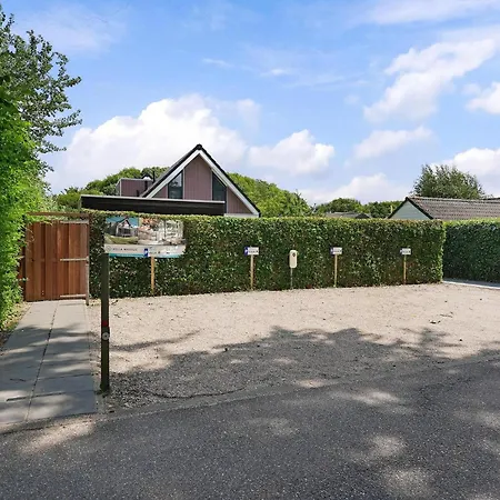 Oude Nieuwelandseweg 33A - Ouddorp - Villa IJsvogel (met jacuzzi, extra kosten voor gebruik)-3