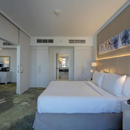 Millennium Lakeview Hotel-3