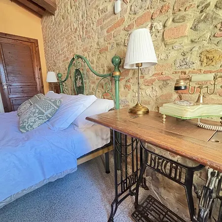 Perugia Farmhouse-3