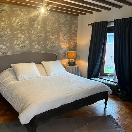 Sophia Rooms 14-2