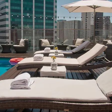 725 Continental Hotel-3
