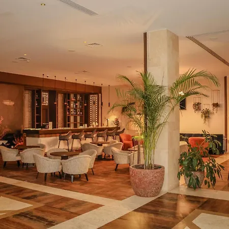 Real Marina Hotel & Spa-3