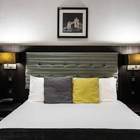 The W14 Kensington-3