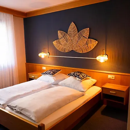 Hotel Guelser Weinstube-3