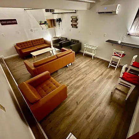 Capsule Hostel-2