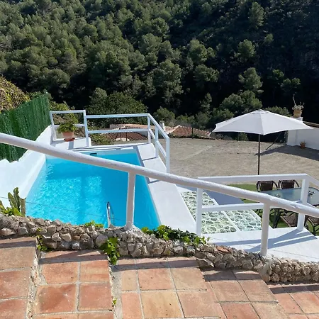 Villa Jardin piscina climatizada-2