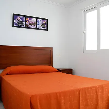Apartamentos Riviera Beach-3