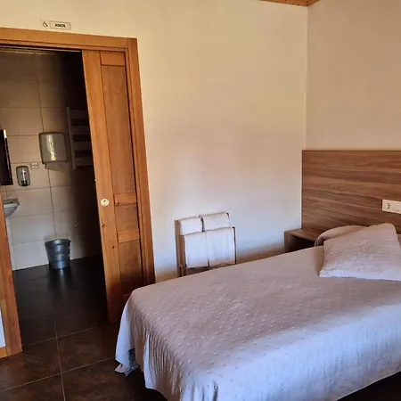 Albergue Rectoral San Mamede da Pena EXCLUSIVE FOR PILGRIMS-3
