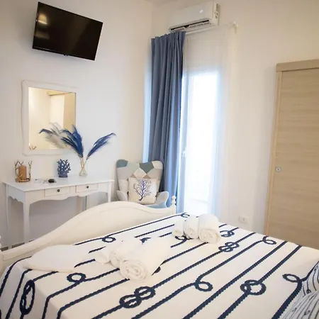 Azzurro Mare Rooms-3
