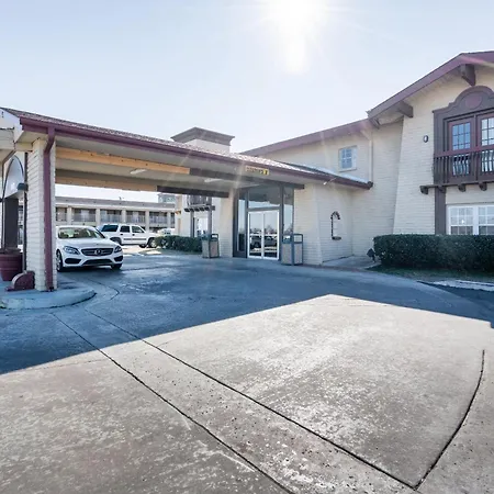 Oyo Hotel Tulsa N Sheridan Rd & Airport-2