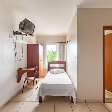 OYO Hotel Vila Rica, Ribeirão Preto-2