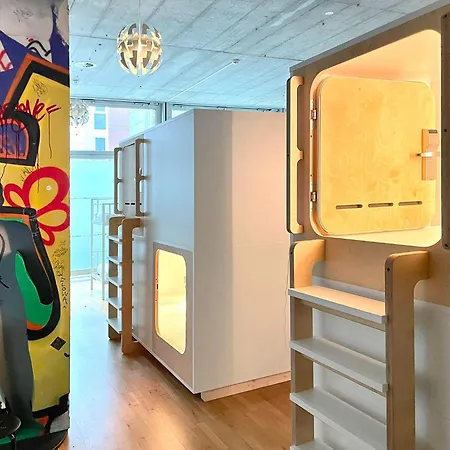 Heart Of Gold Hostel & Capsules Berlin-2