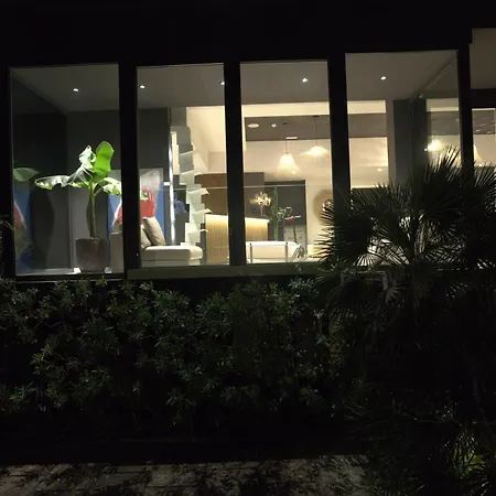 M House Art Hotel-3