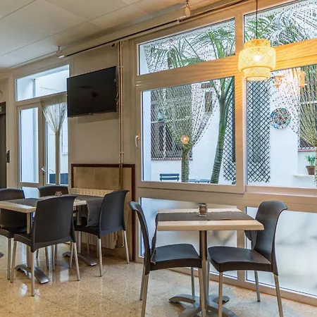 Hostal Regina-2