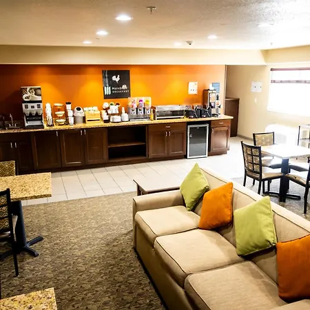 Mainstay Suites Coralville - Iowa City-3