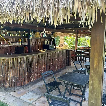 A Villa 8 suites 30 pessoas-2