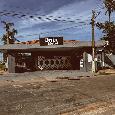 Onix Motel-3