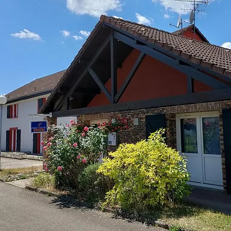 Prest'Hotel Epinal Chavelot-3