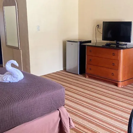Royal Palace Inn And Suites Myrtle Beach Ocean Blvd-3