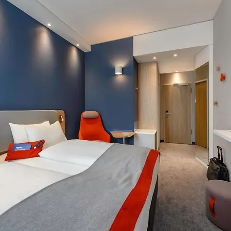 Holiday Inn Express - Regensburg By Ihg-3
