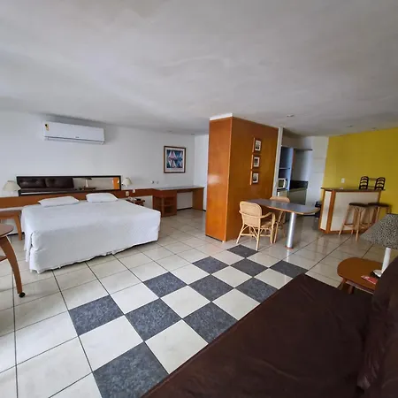 Iate Plaza - Flat 312 Particular-2