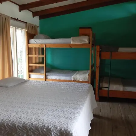 Gaudy'S Hostel-3